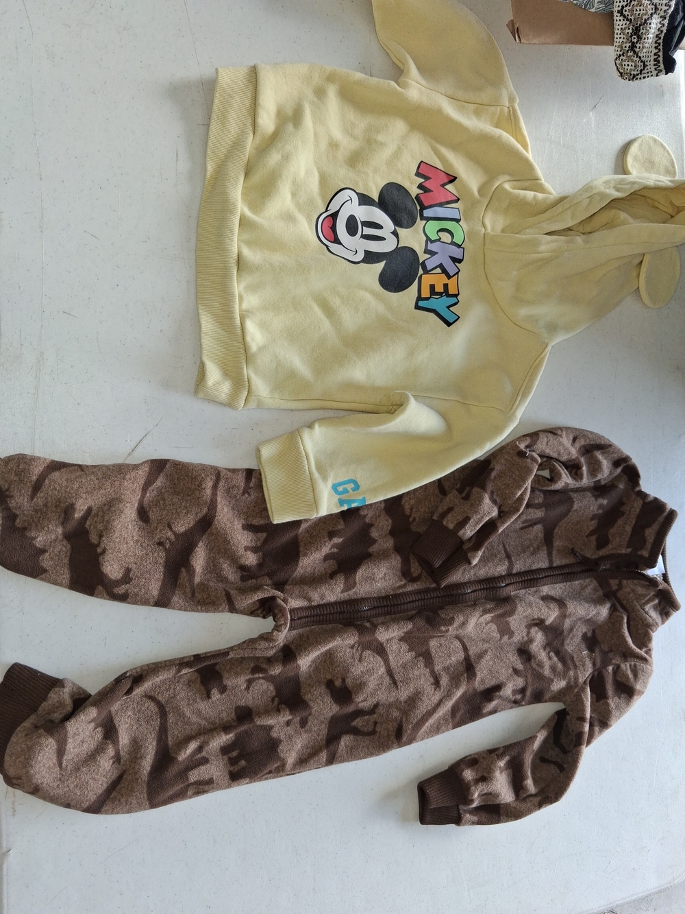 Disney Mickey Yellow Hoodie for Kids One-Piece Set